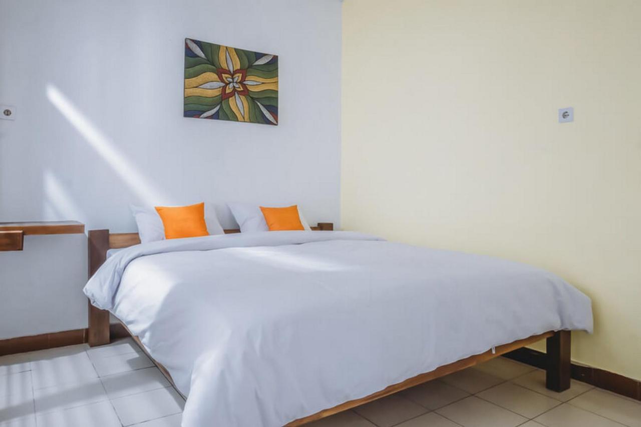Nafisa Homestay Syariah Near Jatim Park 3 Batu Mitra Reddoorz Malang Exteriér fotografie
