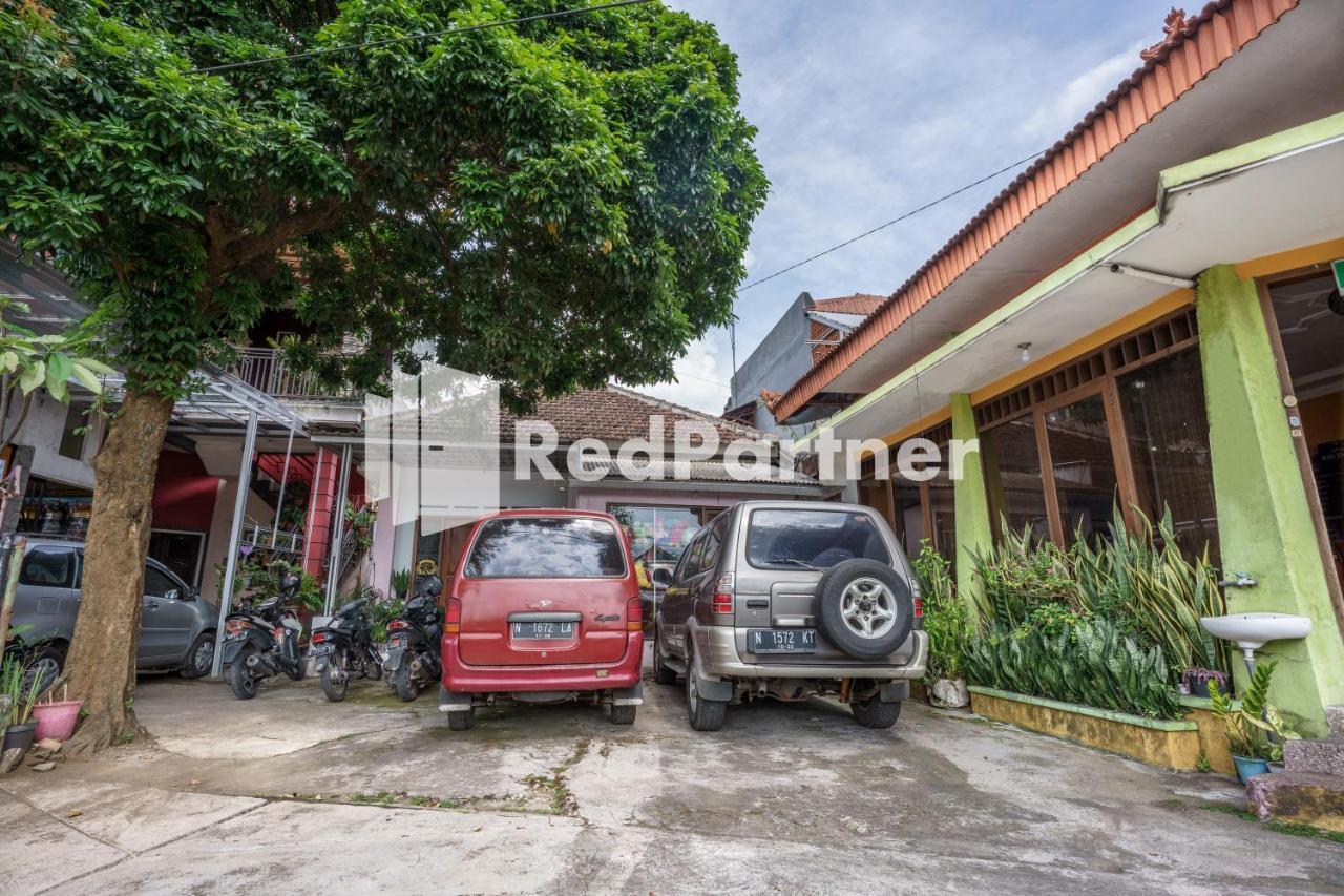 Nafisa Homestay Syariah Near Jatim Park 3 Batu Mitra Reddoorz Malang Exteriér fotografie