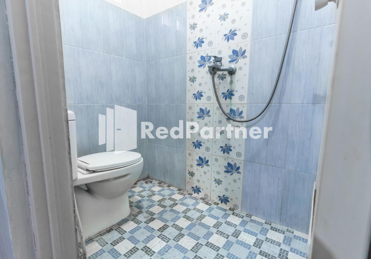 Nafisa Homestay Syariah Near Jatim Park 3 Batu Mitra Reddoorz Malang Exteriér fotografie