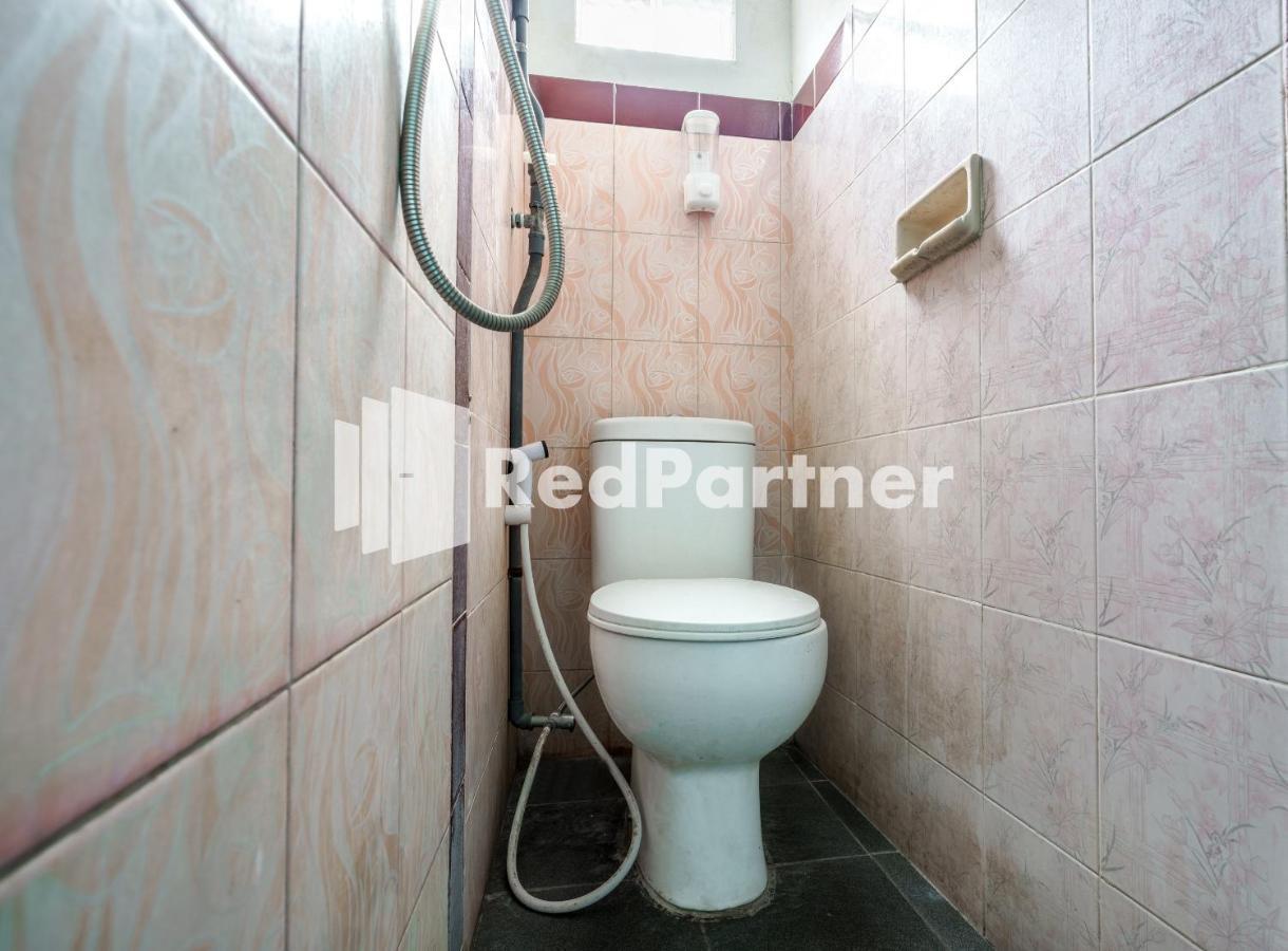 Nafisa Homestay Syariah Near Jatim Park 3 Batu Mitra Reddoorz Malang Exteriér fotografie