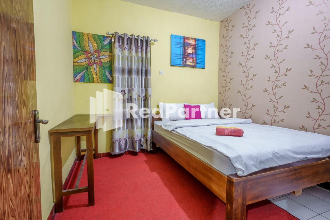Nafisa Homestay Syariah Near Jatim Park 3 Batu Mitra Reddoorz Malang Exteriér fotografie