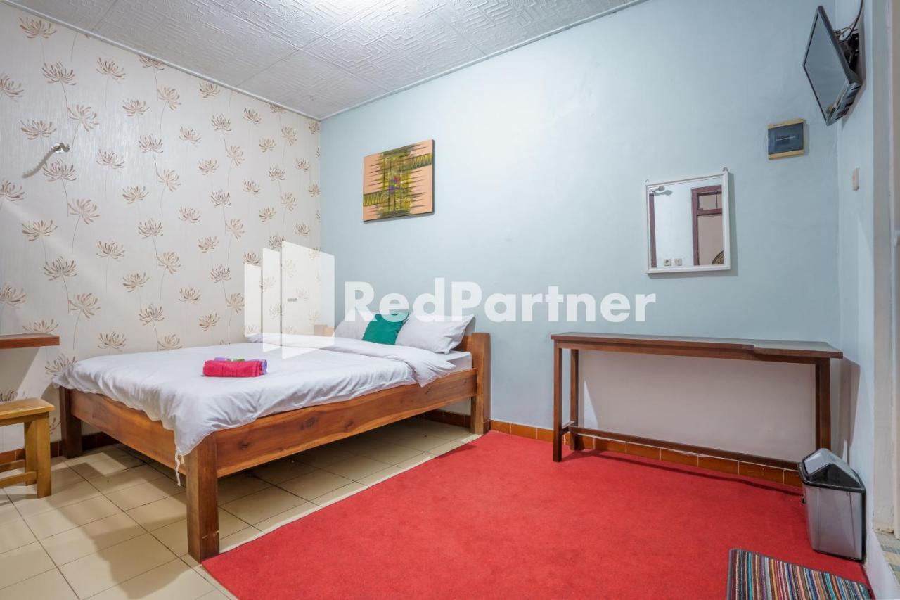 Nafisa Homestay Syariah Near Jatim Park 3 Batu Mitra Reddoorz Malang Exteriér fotografie